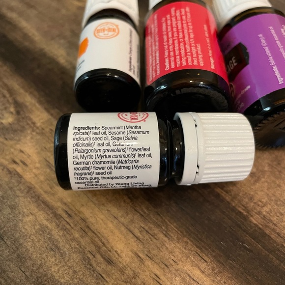 Young Living Essential Oils - Picture 3 of 4